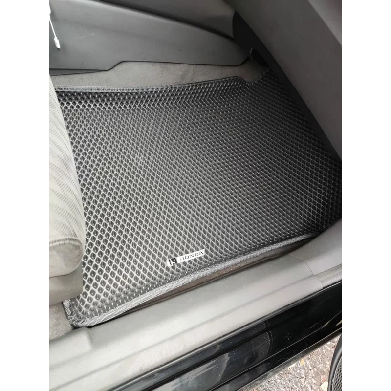 коврики эва для honda-civic-viii-kupe-amerikanka-2005-2012_08-03-24_02-27-43_676.webp