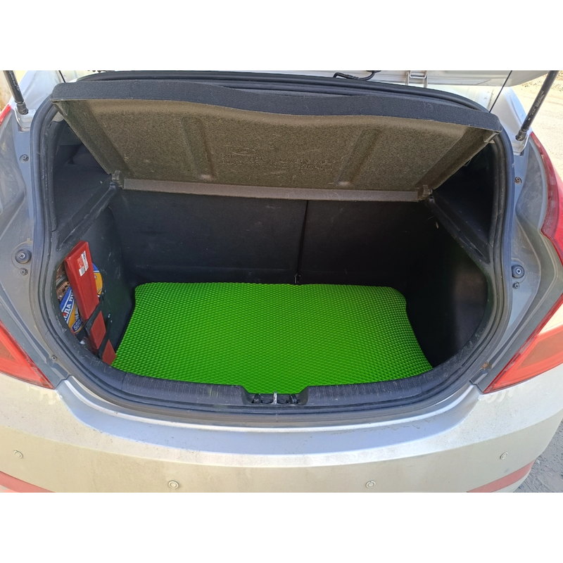 коврики эва для hyundai-solaris-i-2010-2017_25-04-24_02-42-43_721.webp